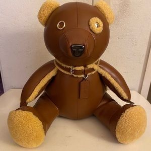 Coach Leather And Shearling Bear (Fuzz)
